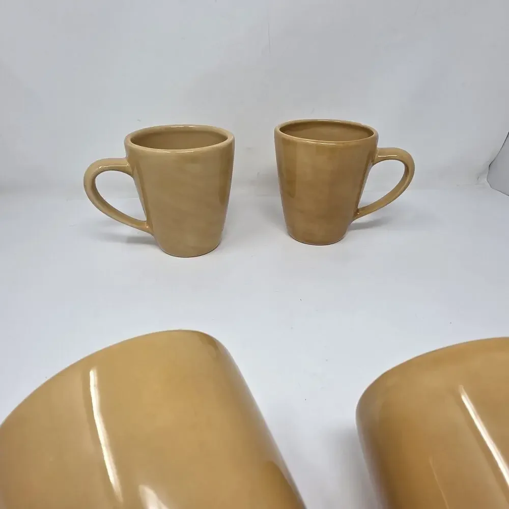 Pottery Barn Sausalito Amber Yellow Mug Made in China Set Of 4 **flaw